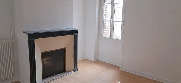 Appartement à vendre - BRIENON SUR ARMANCON, 4 pièces