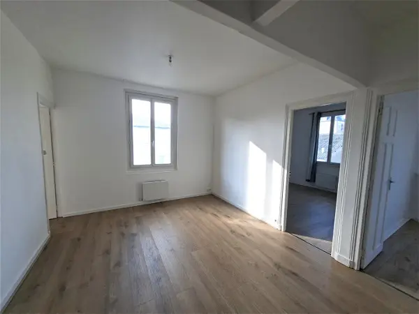 Appartement à louer - BRIEUC, 4 pièces