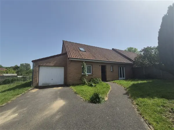 Location maison 4 pièces - 103.8m² à Elnes (62380)