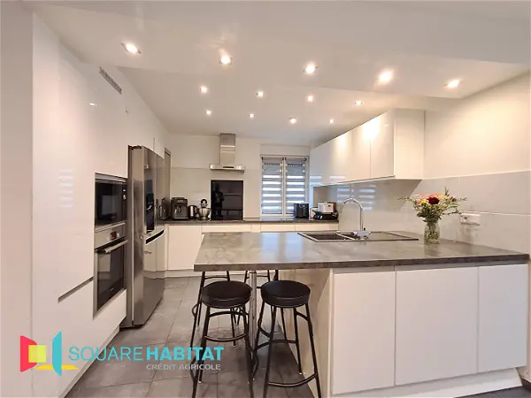Maison à vendre - CHAUMONT, 6 pièces