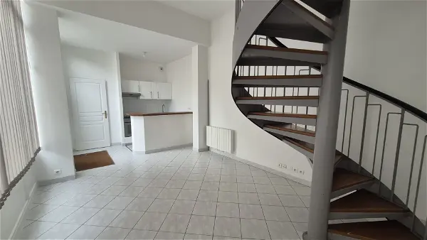 Location appartement 2 pièces - 47.24m² à Lille (59000)