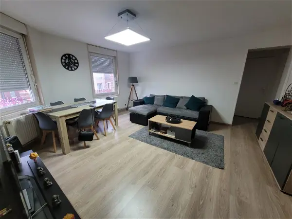 Appartement à louer - Maing, 3 pièces