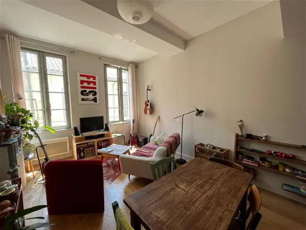 Location appartement 3 pièces - 54.17m² à Avignon (84000)