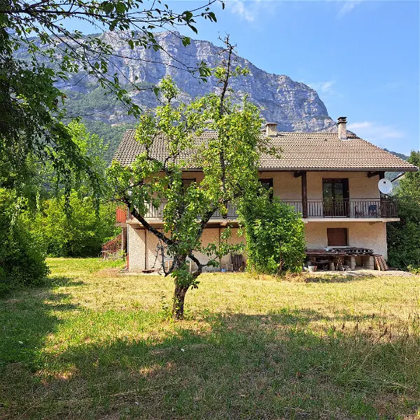 Maison à vendre - SAINT PAUL DE VARCES, 5 pièces