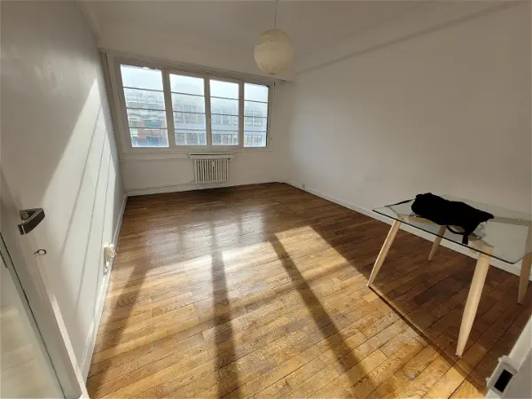 Location appartement 3 pièces - 77.44m² à Lille (59800)