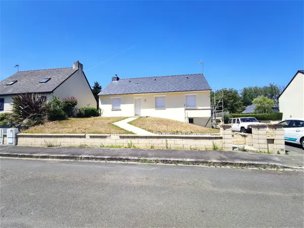 Location maison 5 pièces - 114.05m² à Maen roch (35460)