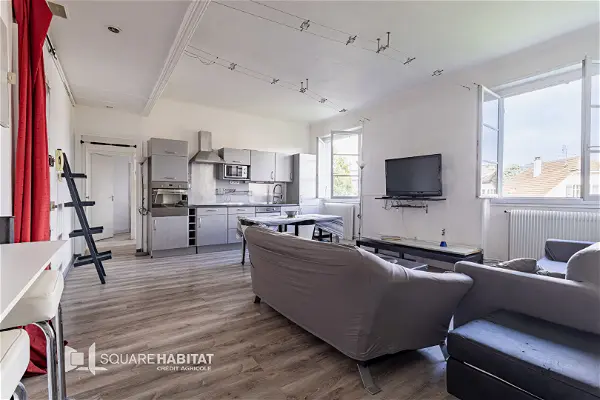 Appartement à vendre - VILLE LA GRAND, 3 pièces