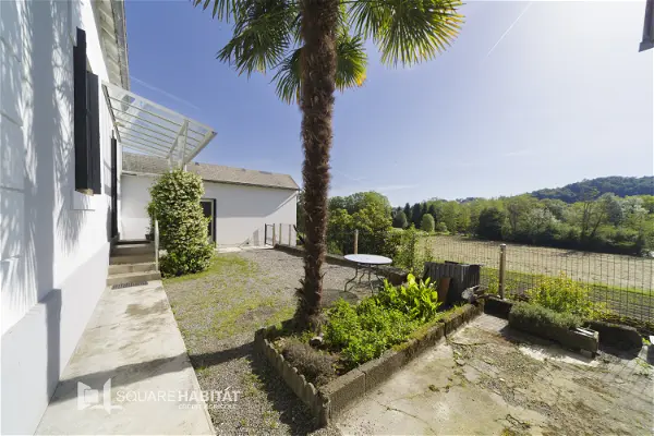 Maison à vendre - LESTELLE BETHARRAM, 6 pièces
