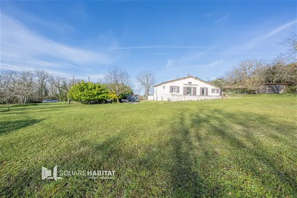 Achat maison 5 pièces - 102m² à Branne (33420)
