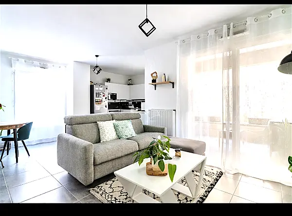 Appartement à louer - Irigny, 2 pièces