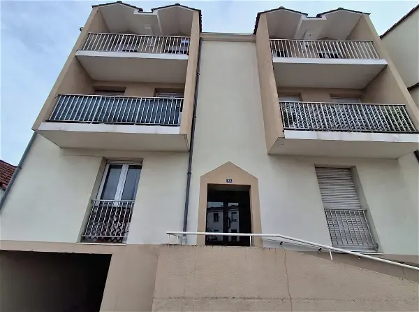 Studio à vendre - LA ROCHE SUR YON