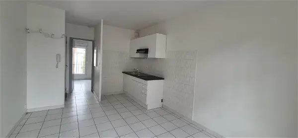 Location appartement 2 pièces - 27.2m² à Toulouse (31500)