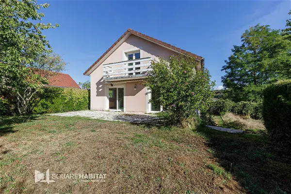 Achat maison 6 pièces - 122m² à Essert (90850)