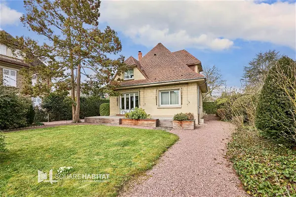 Achat maison 10 pièces - 242.09m² à Conde en normandie (14110)