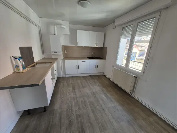 Appartement à louer - Boulogne-sur-Mer, 4 pièces