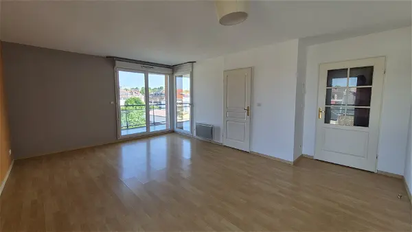 Appartement à louer - Valenciennes, 3 pièces