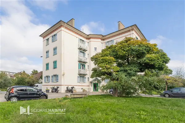 Appartement à vendre - VILLE LA GRAND, 3 pièces