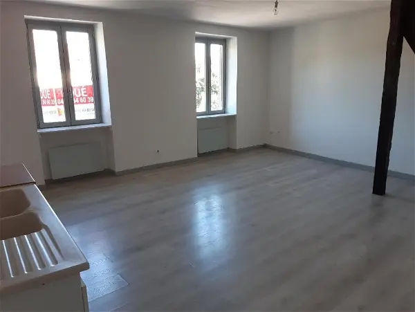 Appartement à louer - Beaurepaire, 2 pièces