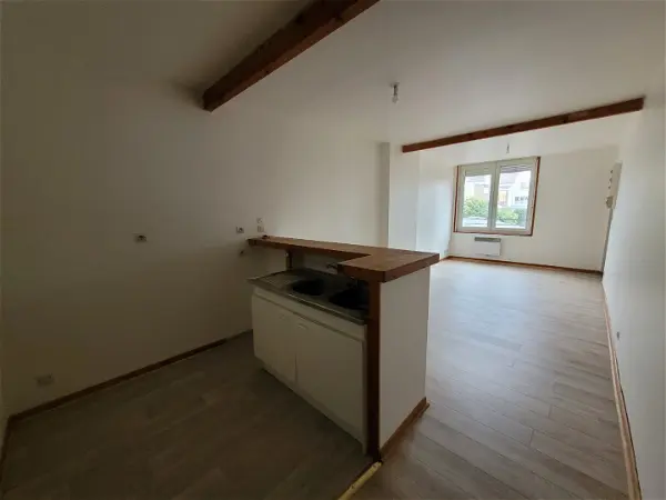 Location appartement 3 pièces - 49.61m² à Annay (62880)
