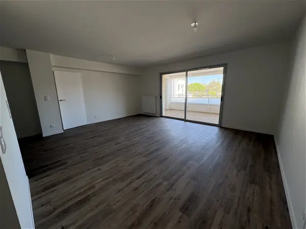 Appartement à louer - ST HILAIRE DE RIEZ, 3 pièces