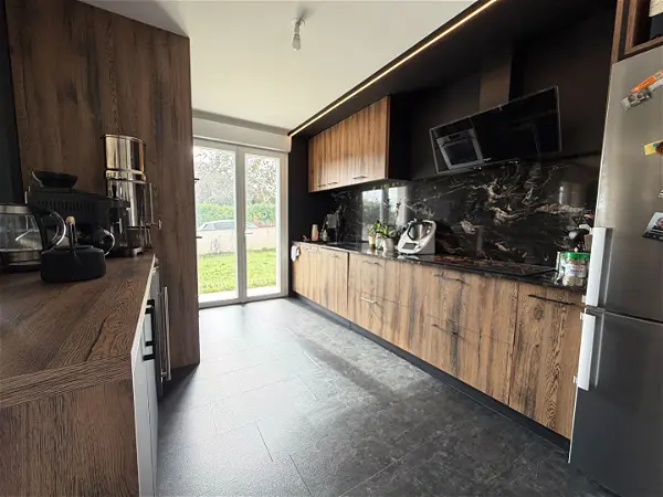 Maison à vendre - JAUNAY CLAN, 5 pièces