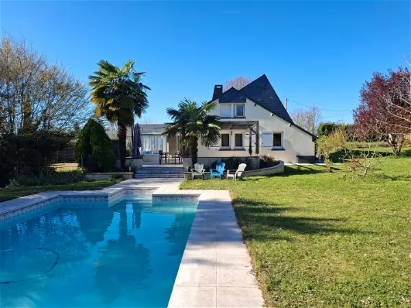 Maison à vendre - BENAIS, 12 pièces