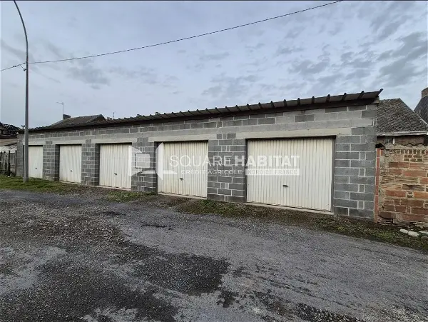 Stationnement à louer - Maubeuge - 12 m²