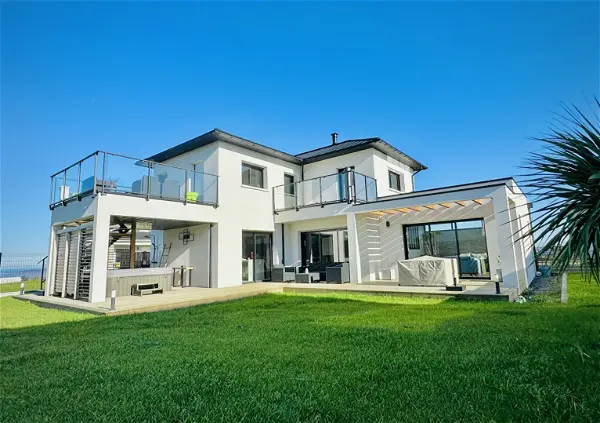 Achat maison 8 pièces - 150m² à Langueux (22360)