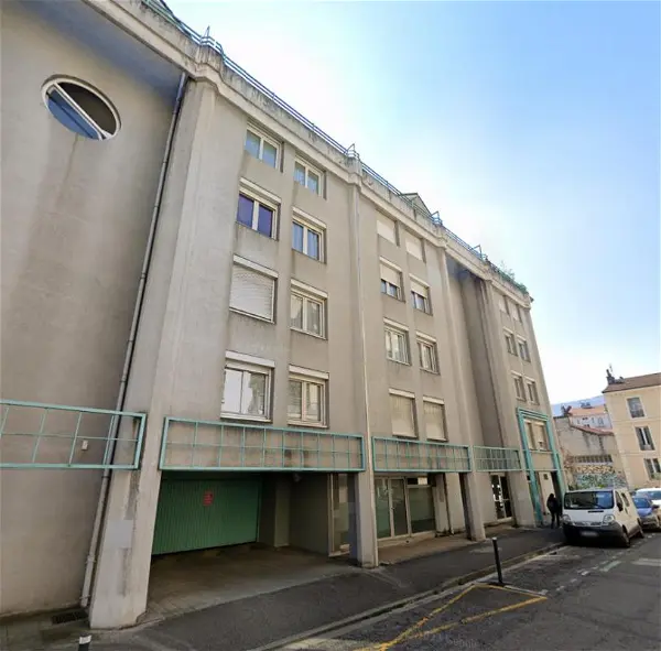 Stationnement à louer - Grenoble - 11 m²