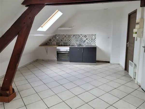 Appartement à louer - Cambrai, 2 pièces