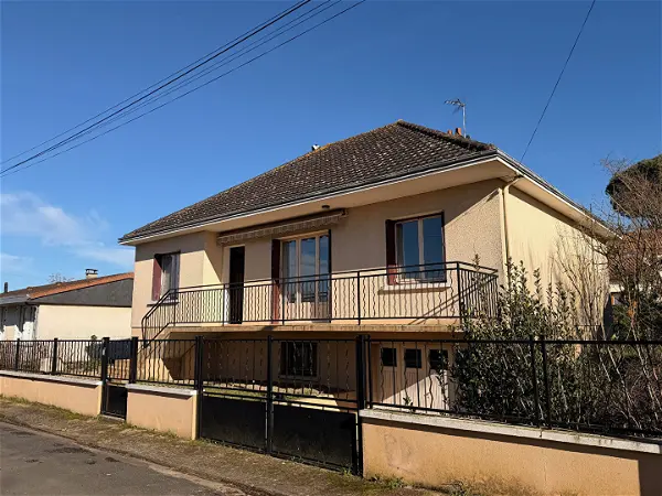 Maison à vendre - CHATELLERAULT, 4 pièces