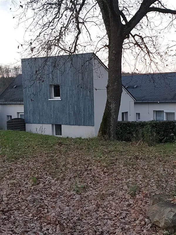 Appartement à louer - SAINT HILAIRE SAINT FLORENT, 2 pièces