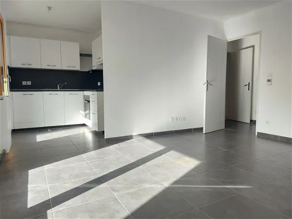 Appartement à vendre - LYON, 3 pièces