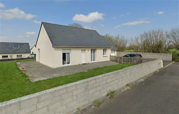 Location maison 4 pièces - 90m² à Treglamus (22540)