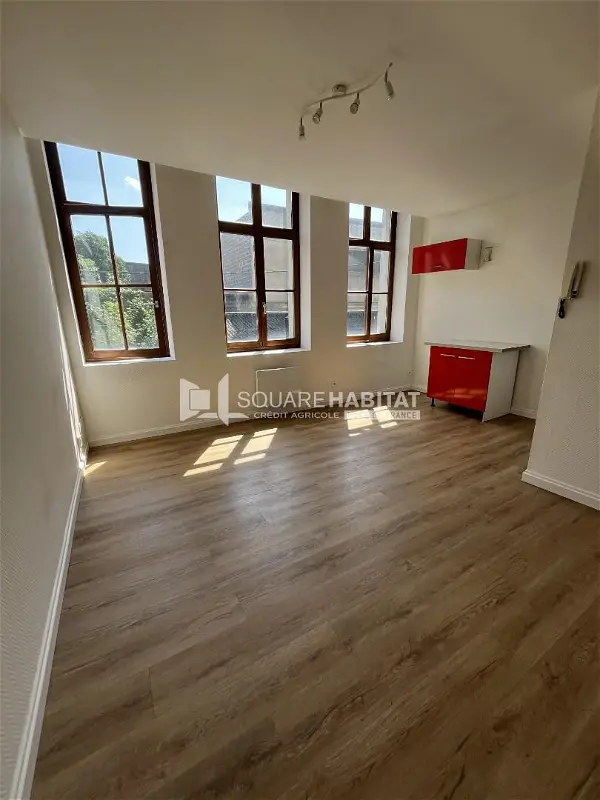 Appartement à louer - Valenciennes, 2 pièces