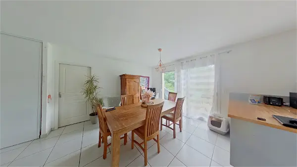 Maison à louer - MIGNALOUX BEAUVOIR, 4 pièces