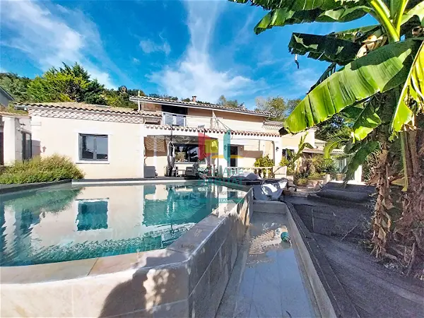 Maison à vendre - LESTIAC SUR GARONNE, 5 pièces