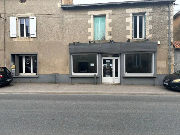 Local commercial à louer - POITIERS, 2 pièces