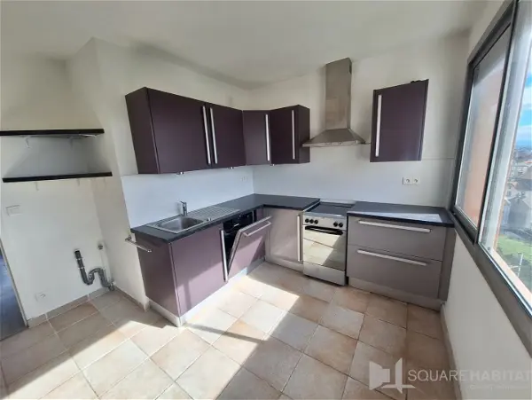 Appartement à louer - CLERMONT-FERRAND, 4 pièces