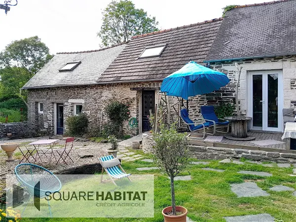 Maison à vendre - MAEL CARHAIX, 6 pièces