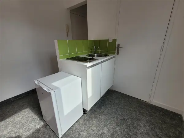 Appartement à louer - Valenciennes, 1 pièce