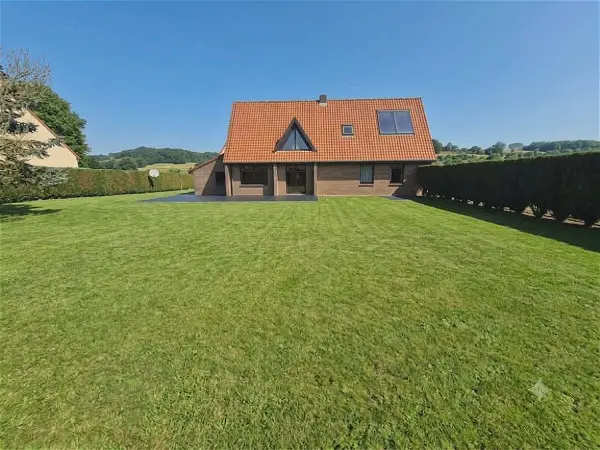Maison à vendre - Sachin, 8 pièces