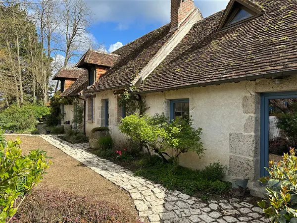 Maison à vendre - CHEVERNY, 8 pièces