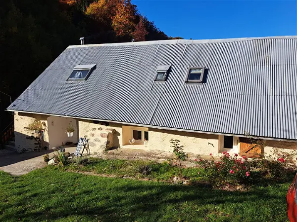 Maison à vendre - LA SALETTE FALLAVAUX, 6 pièces