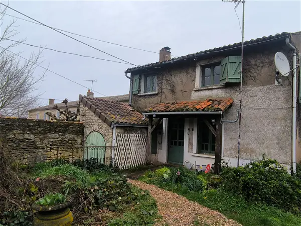Maison à vendre - CHAMPIGNY EN ROCHEREAU, 3 pièces