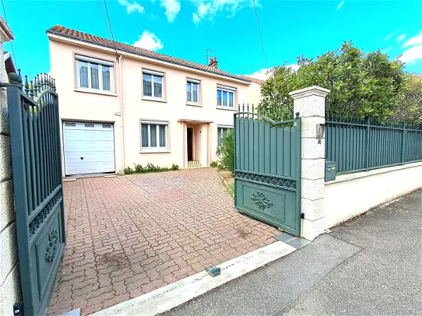 Maison à vendre - REZE, 7 pièces