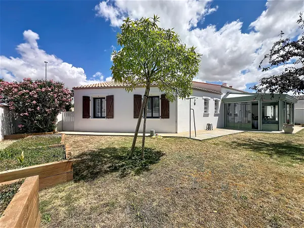 Achat maison 4 pièces - 125m² à Perigny (17180)