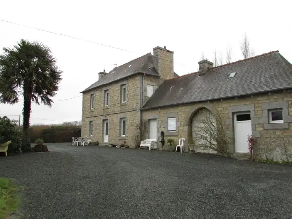 Maison à louer - PEDERNEC, 4 pièces