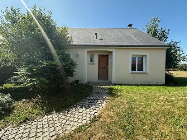 Location maison 4 pièces - 98.39m² à St pierre la vieille (14770)