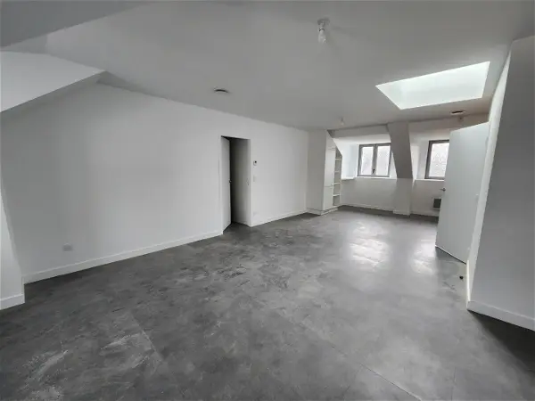Location appartement 4 pièces - 106.28m² à Carhais plouguer (29270)
